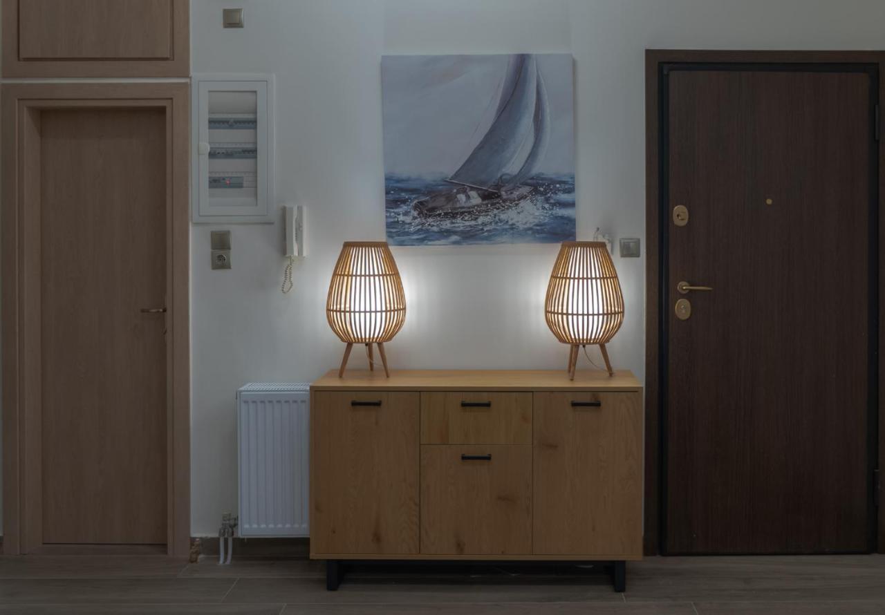 Max Blue Apartment, A Stay Like No Other 피레아스 외부 사진