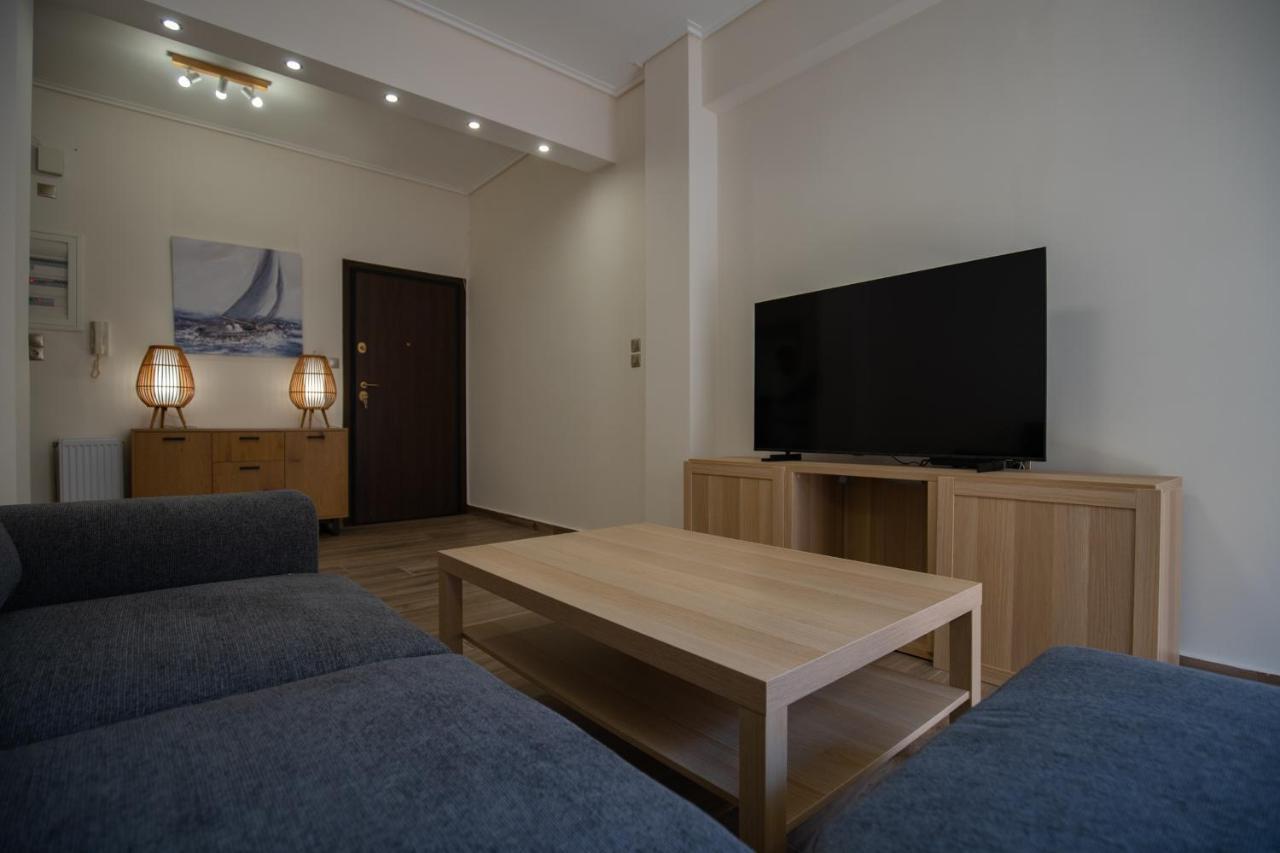 Max Blue Apartment, A Stay Like No Other 피레아스 외부 사진