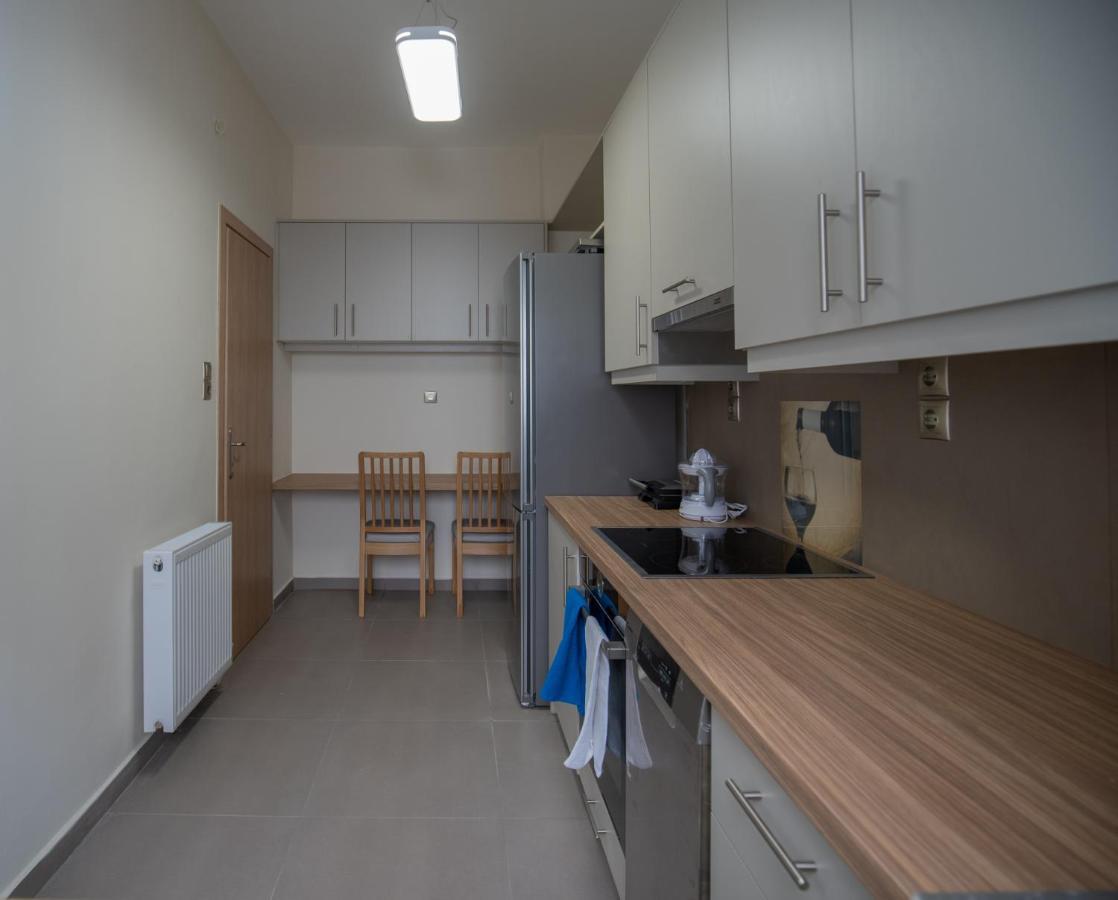Max Blue Apartment, A Stay Like No Other 피레아스 외부 사진