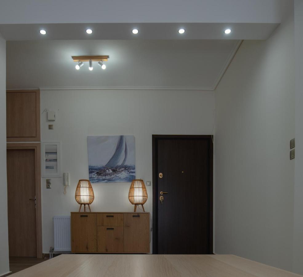 Max Blue Apartment, A Stay Like No Other 피레아스 외부 사진